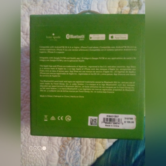 Kate Spade Pedometer - Picture 3 of 6